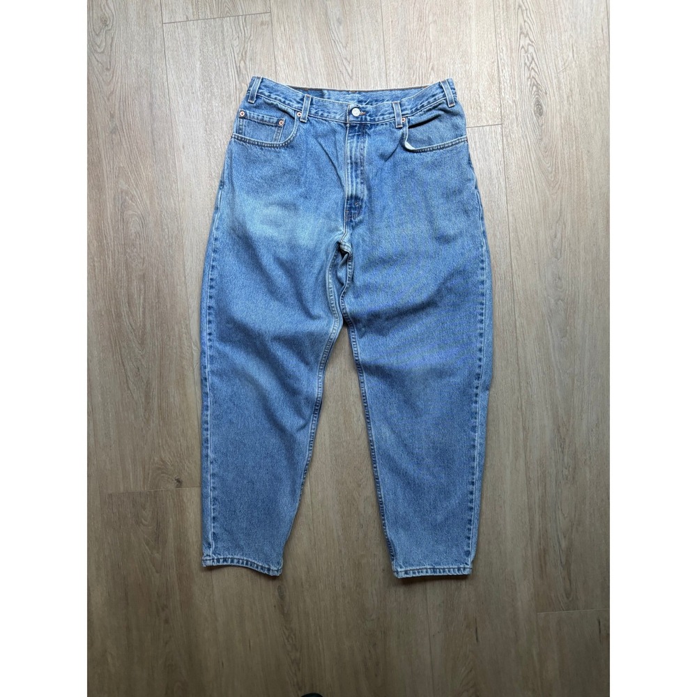 Vintage Levis 560 Loose Fit Tapered Leg Jeans Mens 36x30 Blue Made in USA Denim